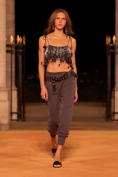 Look 63